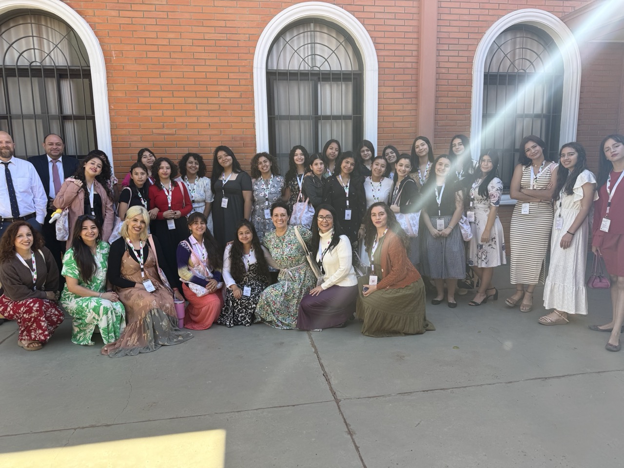 Foto grupal de todas las participantes y líderes de Campalma Piloto 1